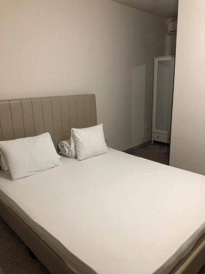 Hotel Cosmin Arad Exterior photo